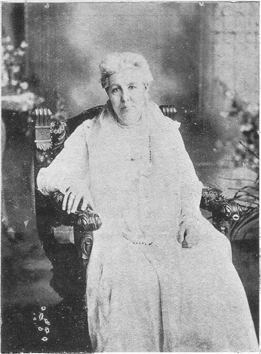 Annie Besant en Andhra Patrika, 1911