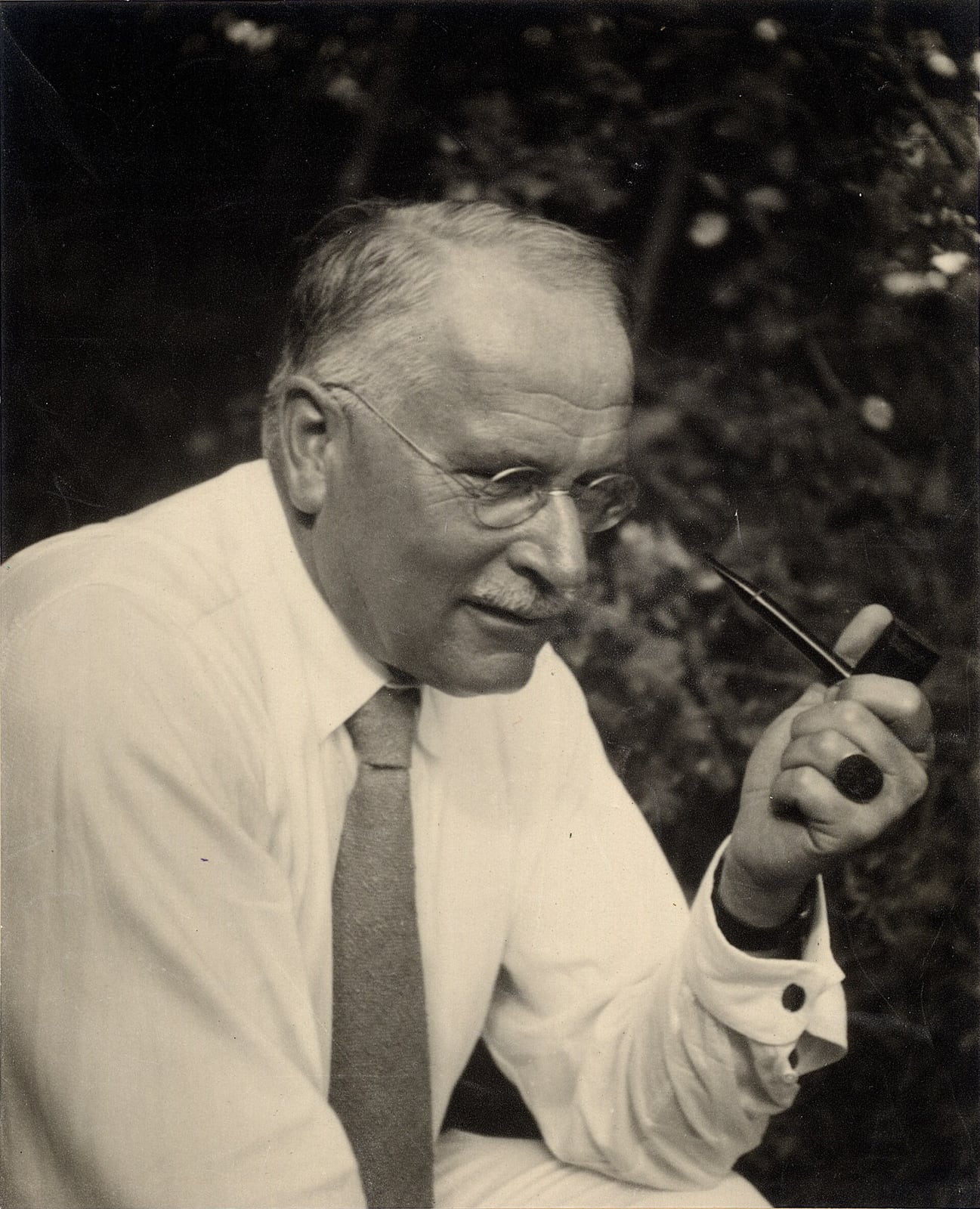 Retrato de C. G. Jung hacia 1935