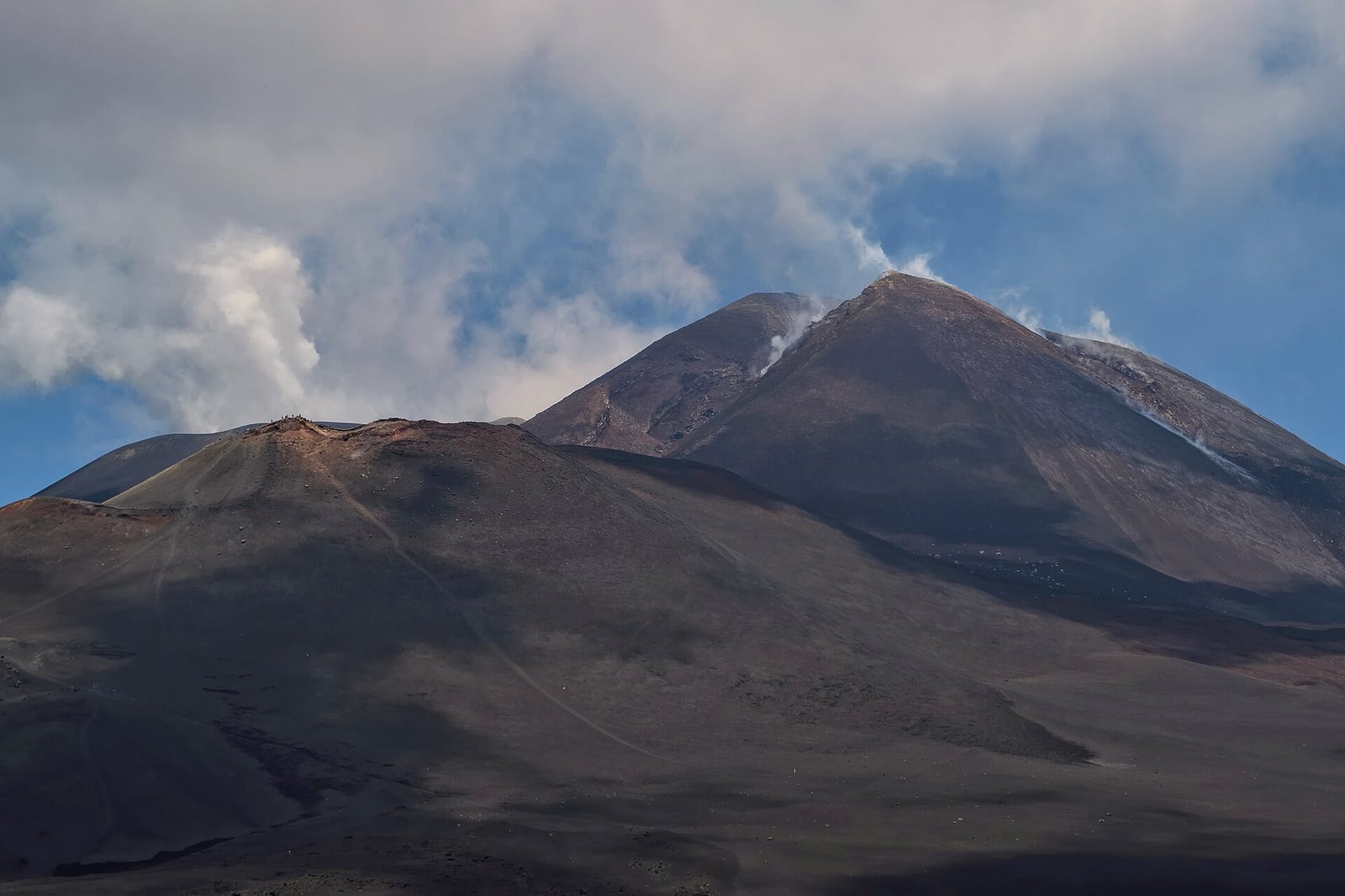 Cráteres de la cumbre del Etna