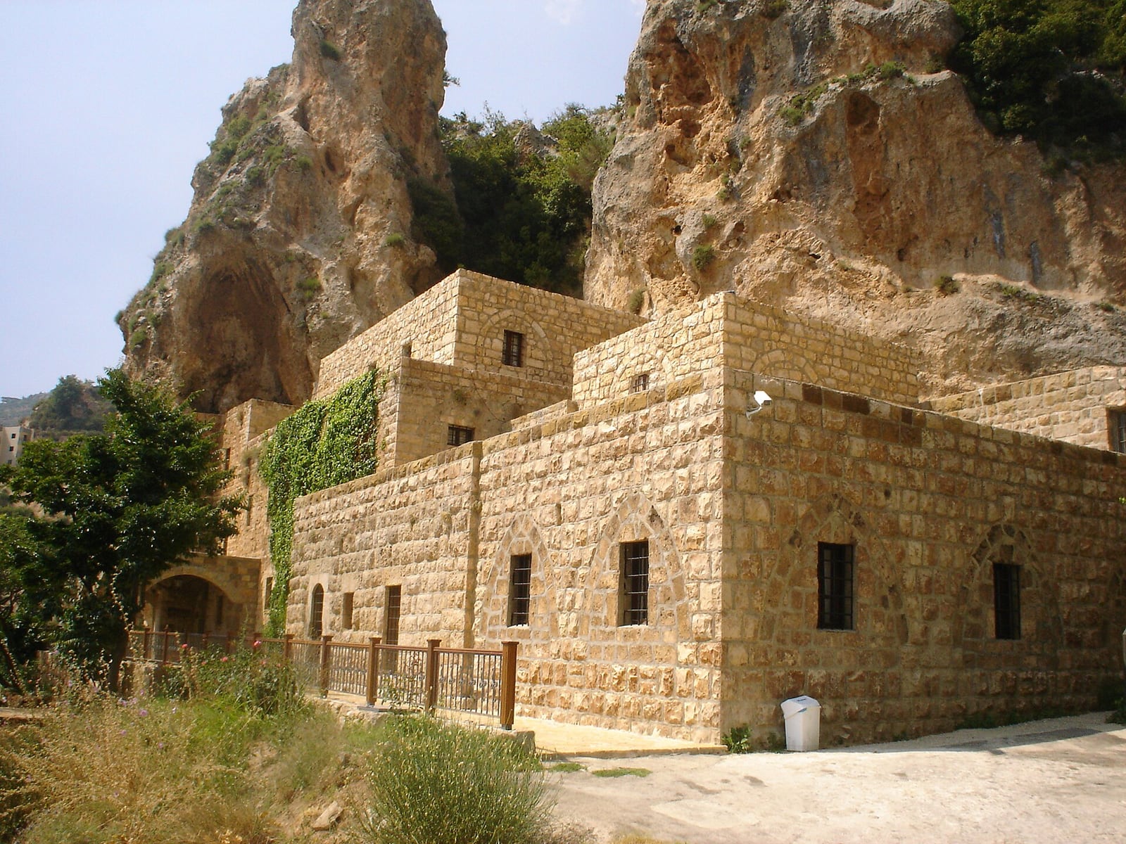 Museo Gibran, Bsharri