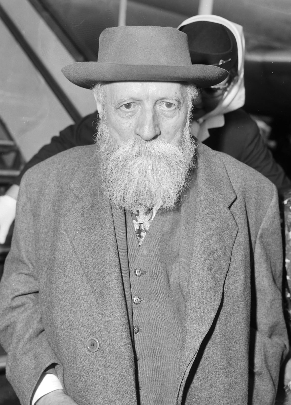 Martin Buber a su llegada a Schiphol (1963)
