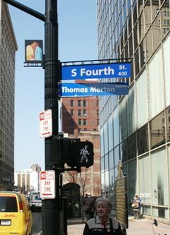 Thomas Merton Square, Louisville