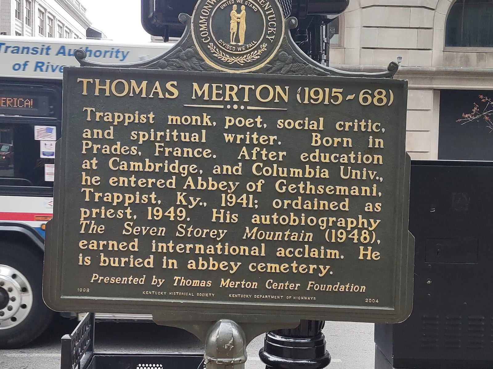 Placa histórica de Thomas Merton