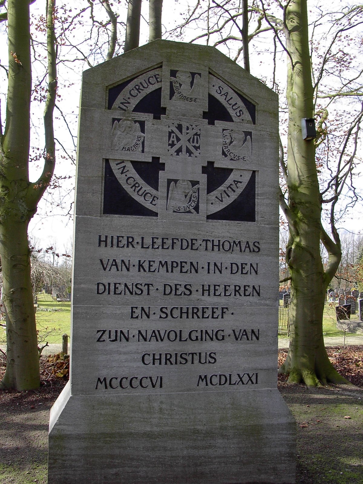 Monumento a Thomas a Kempis en el Bergklooster