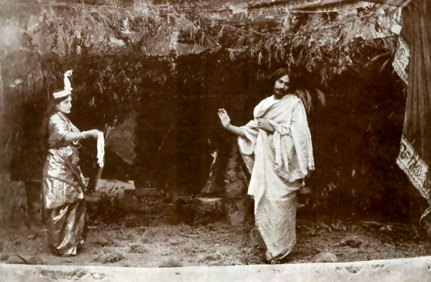 Rabindranath Tagore e Indira Devi en Vālmīki Pratibhā (1881)