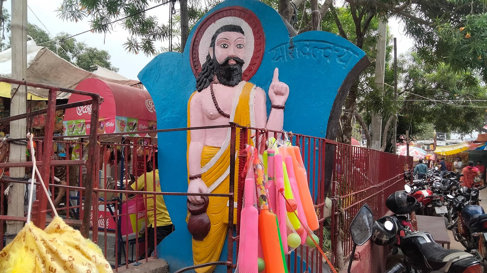 Estatua de Yājñavalkya en Uchchaith (Mithilā)